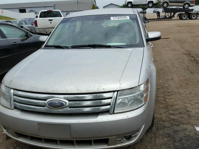 1FAHP24W48G165809 - 2008 FORD TAURUS SEL SILVER photo 9