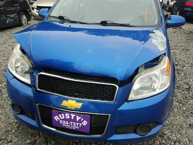 KL1TD66E89B395223 - 2009 CHEVROLET AVEO LS BLUE photo 9