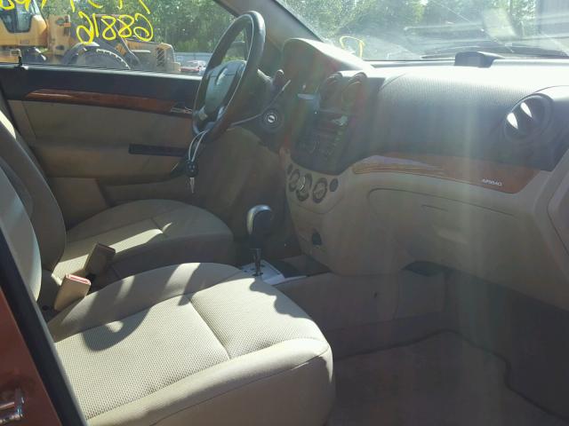 KL1TD5DE6BB215207 - 2011 CHEVROLET AVEO LS BROWN photo 5