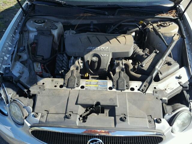 2G4WC532351348104 - 2005 BUICK LACROSSE C SILVER photo 7