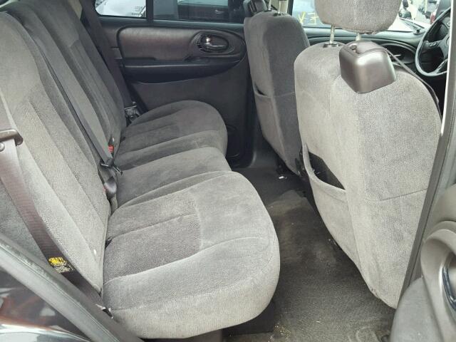 1GNDS13S662161813 - 2006 CHEVROLET TRAILBLAZE GRAY photo 6