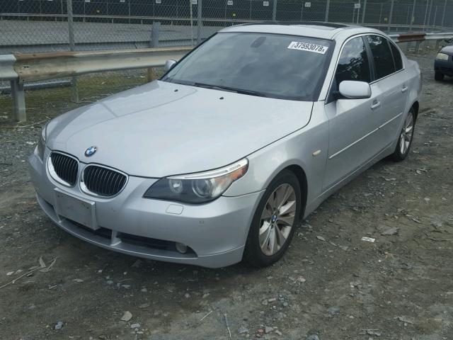 WBANB53506CP02022 - 2006 BMW 550 I SILVER photo 2