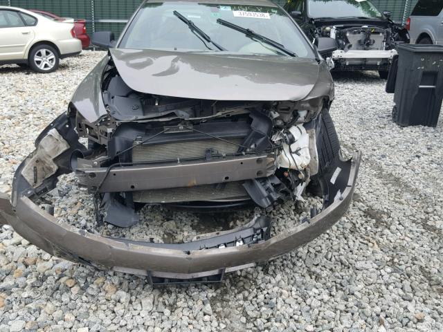 1G1ZB5E11BF223060 - 2011 CHEVROLET MALIBU LS GRAY photo 9