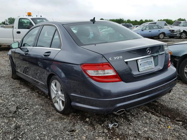 WDDGF8BB8AF399545 - 2010 MERCEDES-BENZ C 300 4MAT GRAY photo 3