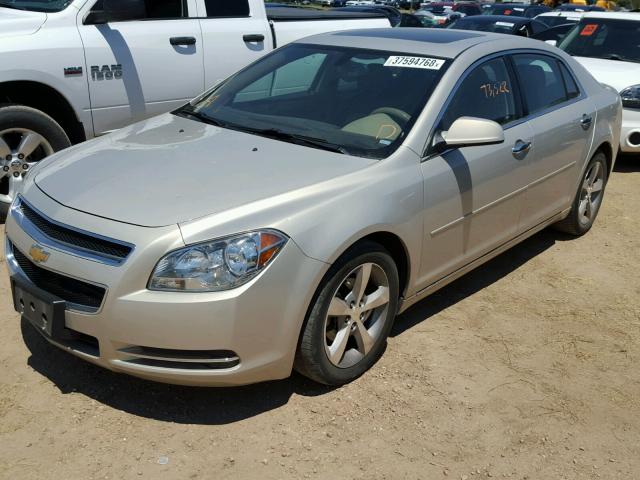 1G1ZC5E05CF242006 - 2012 CHEVROLET MALIBU 1LT GOLD photo 2