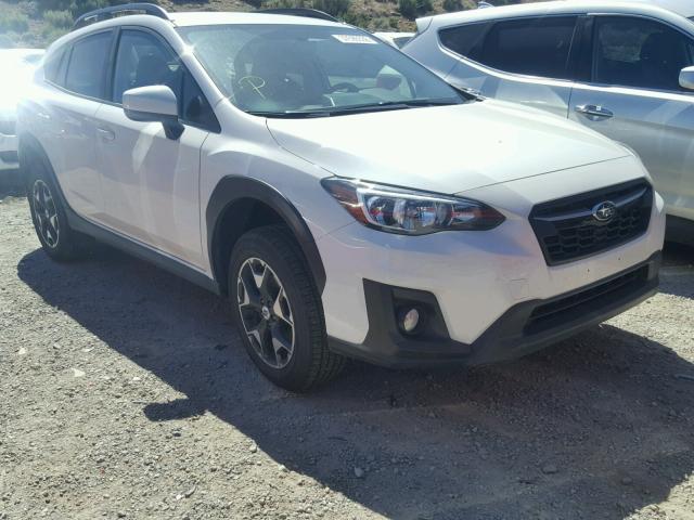 JF2GTABC3JH271738 - 2018 SUBARU CROSSTREK WHITE photo 1