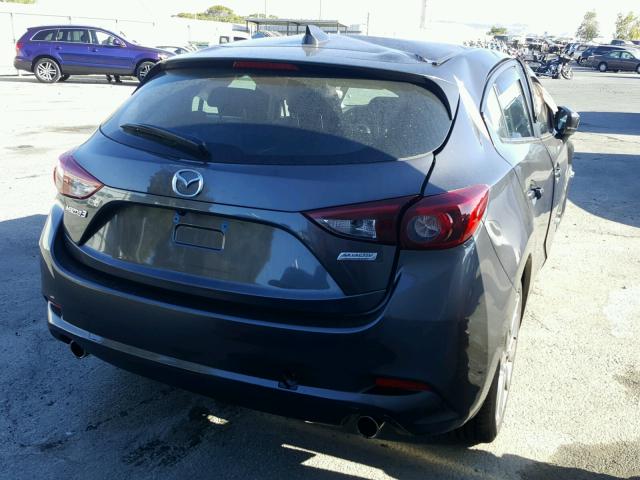 3MZBN1M38JM184782 - 2018 MAZDA 3 GRAND TO GRAY photo 4