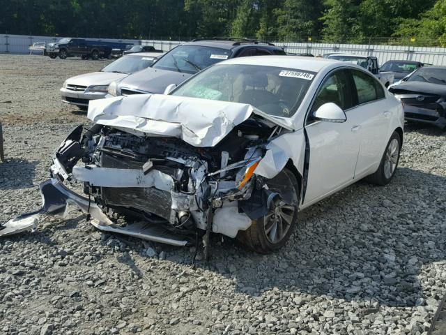 2G4GK5EX7G9108204 - 2016 BUICK REGAL WHITE photo 2
