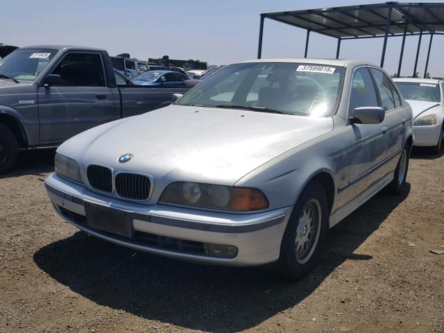 WBADD6322WBW47144 - 1998 BMW 528 I AUTO SILVER photo 2
