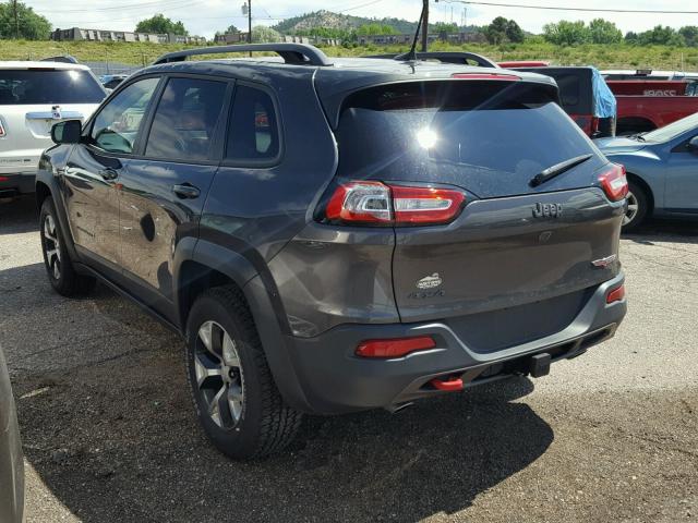 1C4PJMBS2HW646523 - 2017 JEEP CHEROKEE T GRAY photo 3