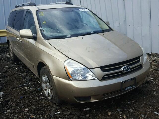 KNDMB233066056202 - 2006 KIA SEDONA BEIGE photo 1