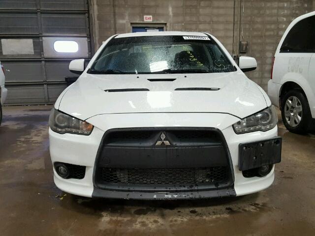 JA32V6FV0BU022980 - 2011 MITSUBISHI LANCER WHITE photo 9