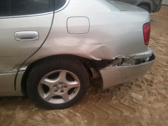 JT8BL69S810003218 - 2001 LEXUS GS Արծաթագույն լուսանկար 9