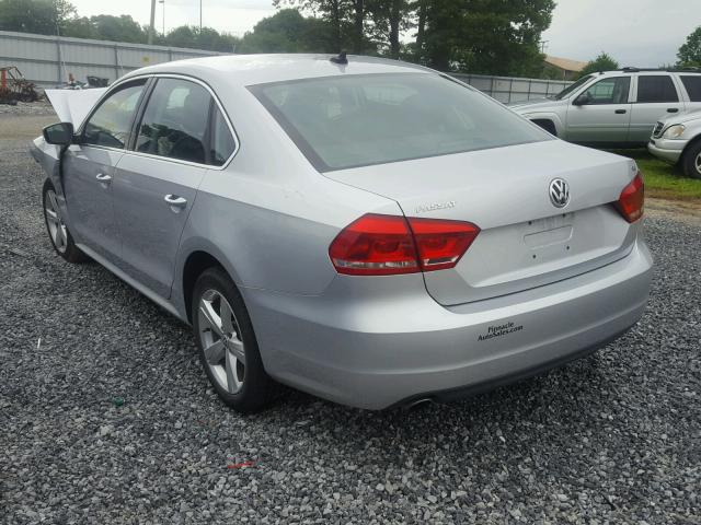 1VWBP7A32DC023867 - 2013 VOLKSWAGEN PASSAT SE SILVER photo 3