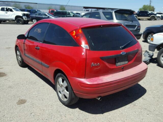 3FAFP31343R123181 - 2003 FORD FOCUS ZX3 RED photo 3