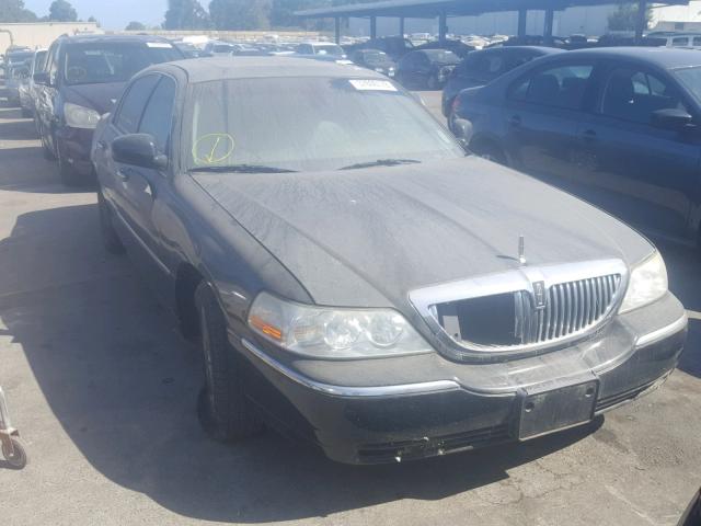 1LNHM83W93Y653420 - 2003 LINCOLN TOWN CAR C BLACK photo 1