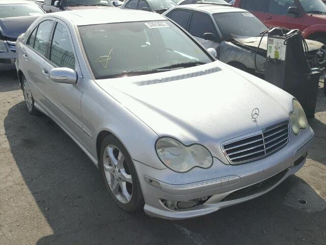 WDBRF52H37A936607 - 2007 MERCEDES-BENZ C SILVER photo 1