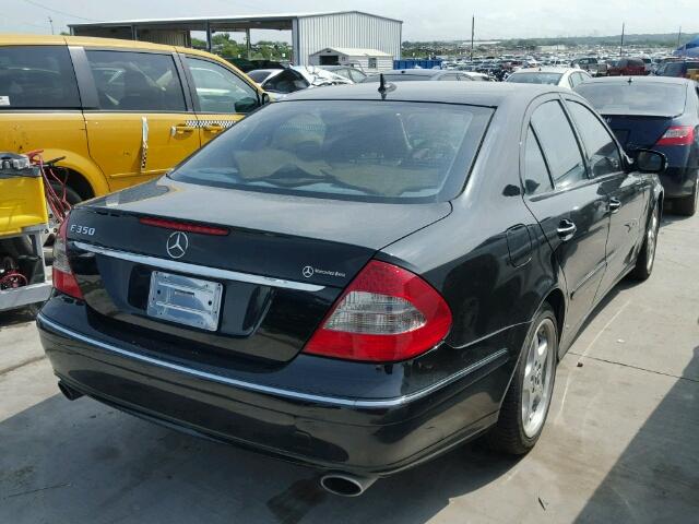 WDBUF56X87B103259 - 2007 MERCEDES-BENZ E350 BLACK photo 4