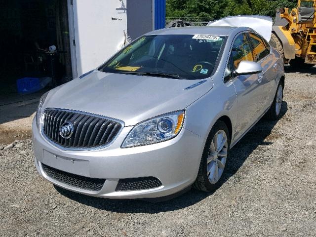 1G4PP5SK3F4186412 - 2015 BUICK VERANO SILVER photo 2