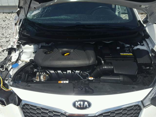 KNAFX4A83F5373172 - 2015 KIA FORTE EX WHITE photo 7