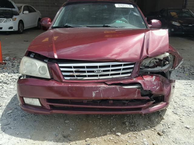 KNAGD126425116136 - 2002 KIA OPTIMA MAG MAROON photo 9