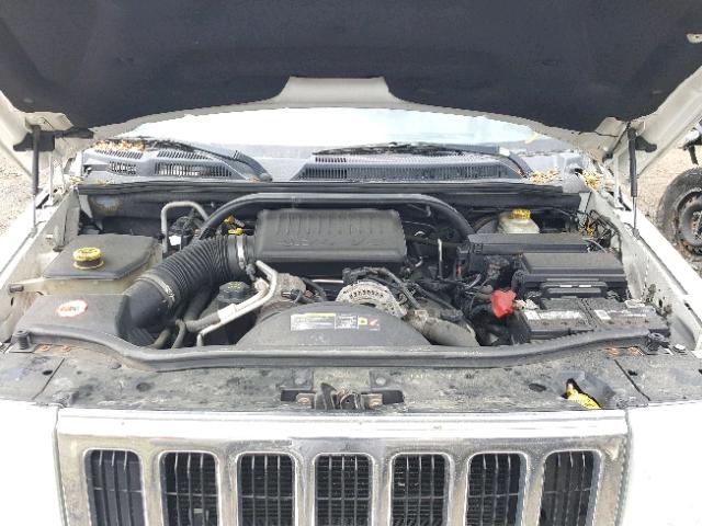 1J8HG58N96C175116 - 2006 JEEP COMMANDER თეთრი ფოტო 7