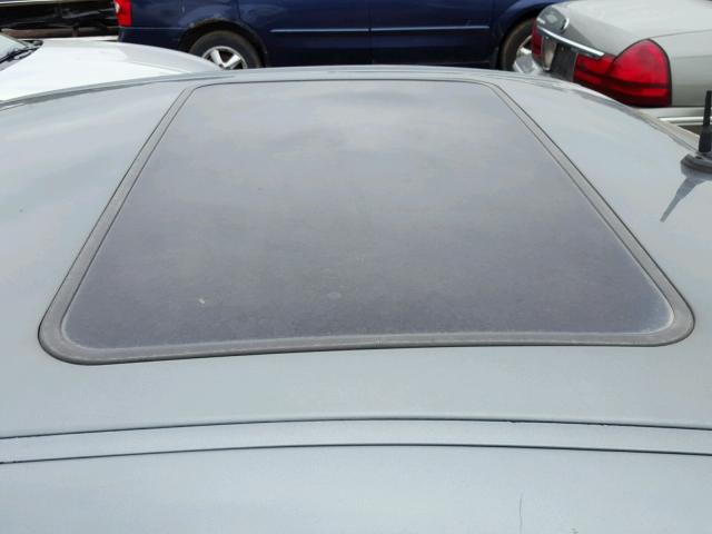 2G2WS522451157448 - 2005 PONTIAC GRAND PRIX GRAY photo 9