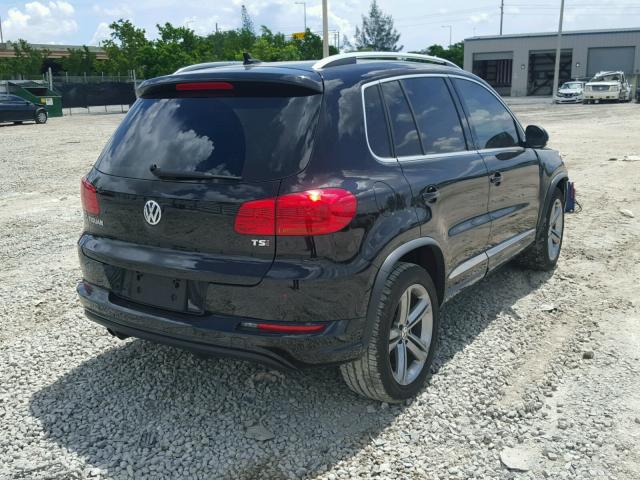 WVGTV7AX8HK012962 - 2017 VOLKSWAGEN TIGUAN SPO 黑色 照片 4
