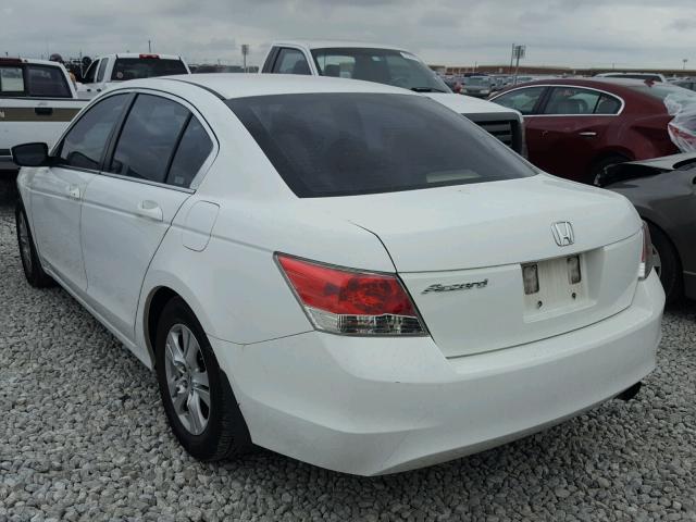 1HGCP26479A014937 - 2009 HONDA ACCORD LXP WHITE photo 3