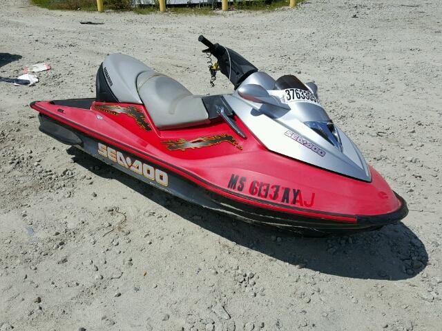ZZN25832C303 - 2003 SEAD BOAT RED photo 1