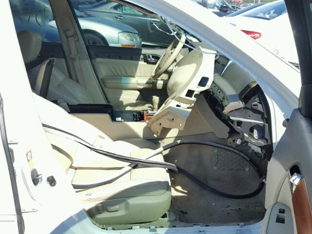 JNKAY01F16M256082 - 2006 INFINITI M35 WHITE photo 5