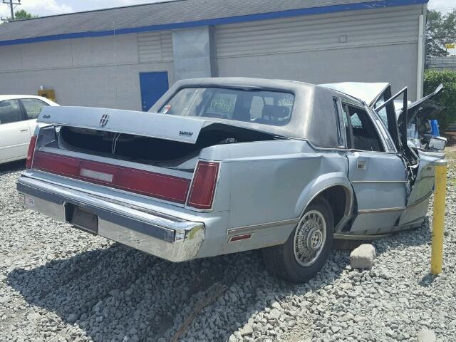 1LNBP96F0GY654914 - 1986 LINCOLN TOWN CAR BLUE photo 4