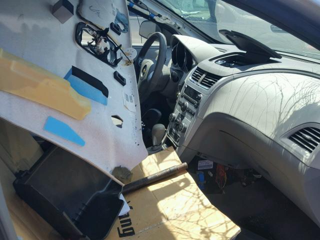 1G1ZB5E16BF136903 - 2011 CHEVROLET MALIBU LS SILVER photo 5