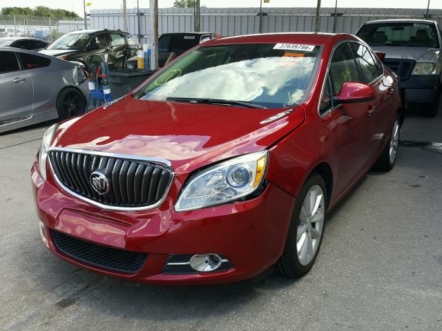 1G4PS5SK9D4235513 - 2013 BUICK VERANO RED photo 2