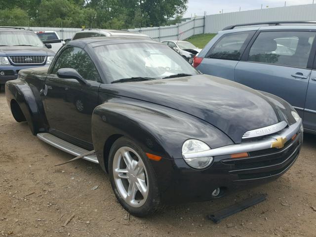 1GCES14P14B113673 - 2004 CHEVROLET SSR BLACK photo 1