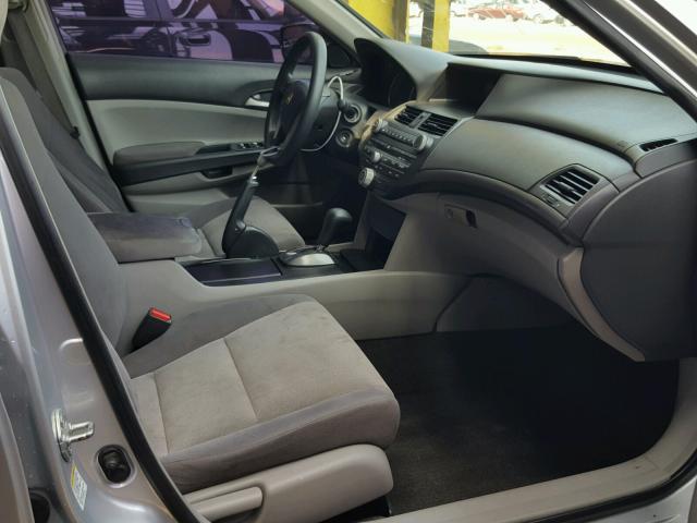 1HGCP26488A073400 - 2008 HONDA ACCORD LXP SILVER photo 5