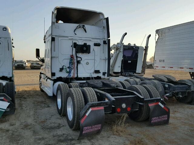 1FUJGLDR6CSBB2263 - 2012 FREIGHTLINER CASCADIA 1 WHITE photo 3