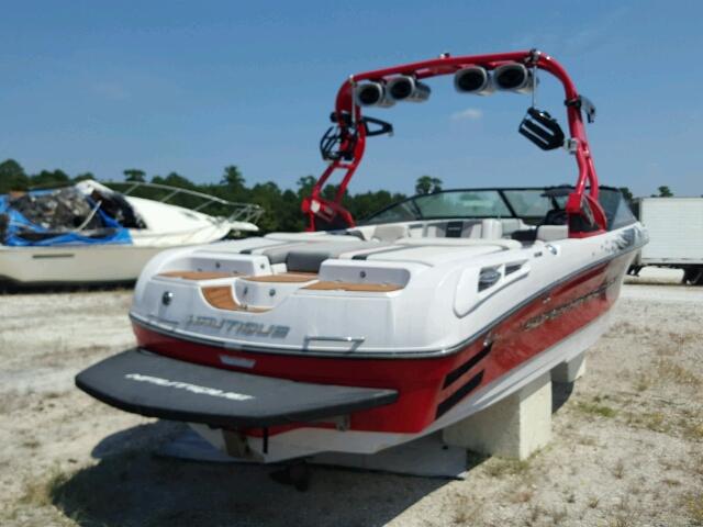 USCTC33036H213 - 2013 NAUT MARINE LOT RED photo 4