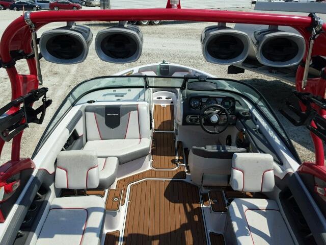 USCTC33036H213 - 2013 NAUT MARINE LOT RED photo 5