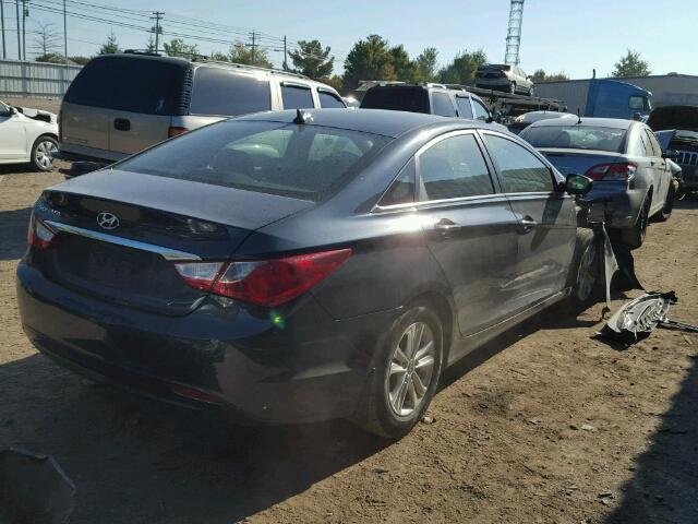 5NPEB4AC5CH464666 - 2012 HYUNDAI SONATA GLS BLUE photo 4