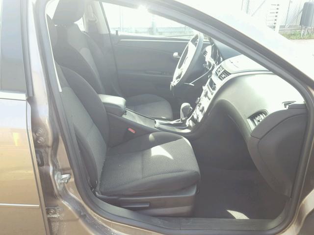 1G1ZC5E04CF209403 - 2012 CHEVROLET MALIBU 1LT 棕色 照片 5