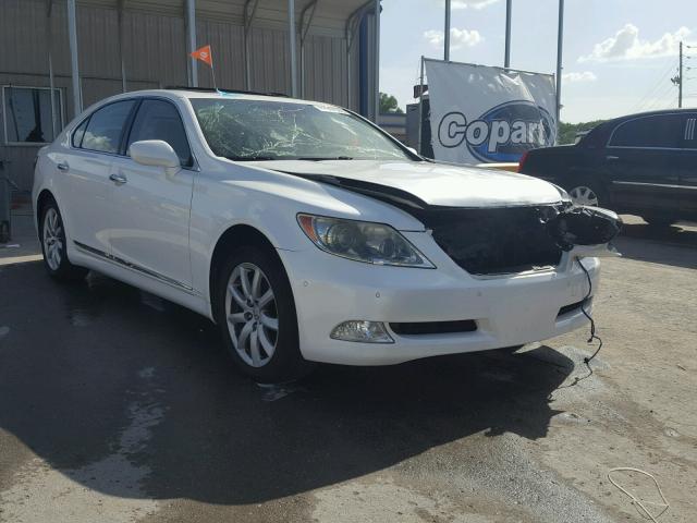 JTHGL46F275007794 - 2007 LEXUS LS 460L WHITE photo 1