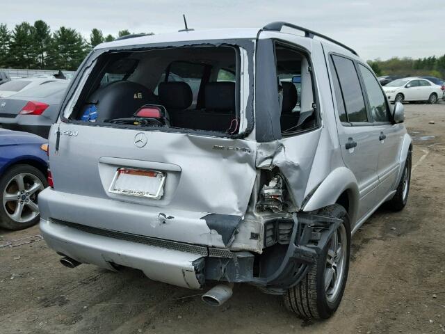 4JGAB74E4YA206159 - 2000 MERCEDES-BENZ ML 55 SILVER photo 4