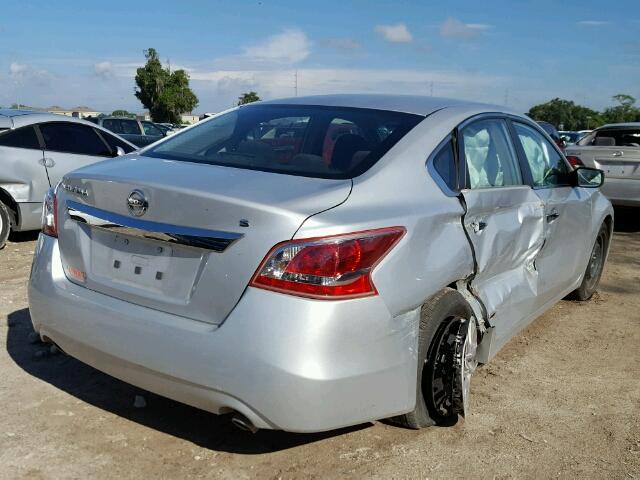 1N4AL3APXDN437446 - 2013 NISSAN ALTIMA 2.5 SILVER photo 4