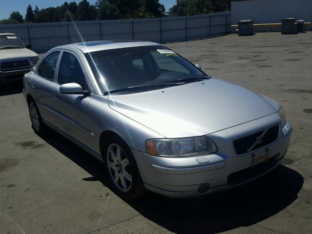YV1RS592552463793 - 2005 VOLVO S60 2.5T SILVER photo 1