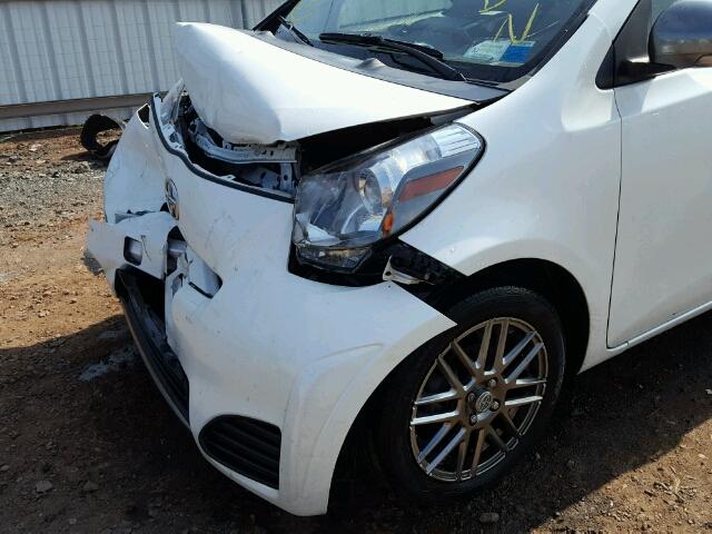 JTNJJXB08EJ029542 - 2014 TOYOTA SCION IQ WHITE photo 9