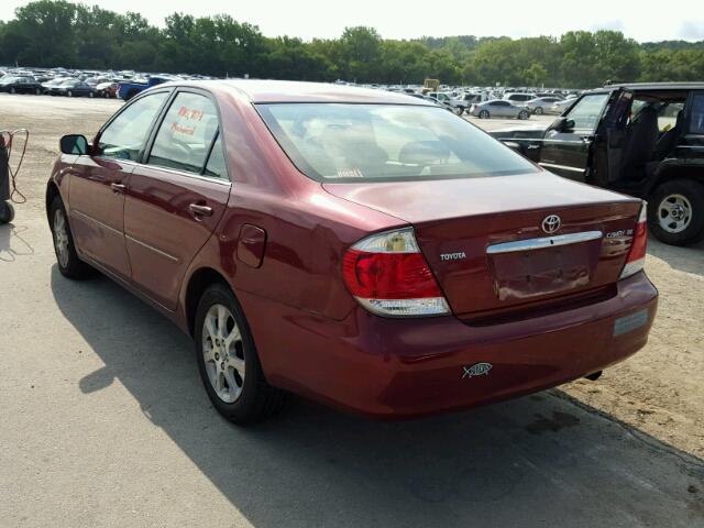 4T1BE32K35U028588 - 2005 TOYOTA CAMRY LE MAROON photo 3