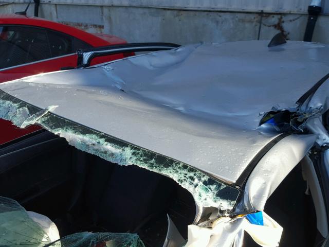 1G1ZC5E09CF212989 - 2012 CHEVROLET MALIBU 1LT 银色 照片 9