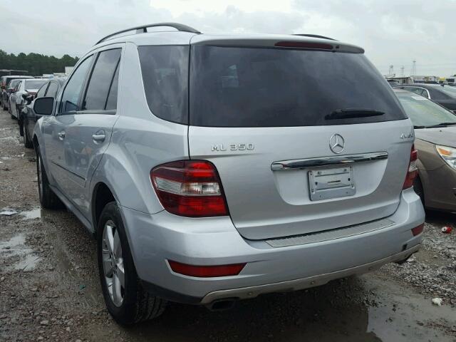 4JGBB86E29A491095 - 2009 MERCEDES-BENZ ML 350 SILVER photo 3