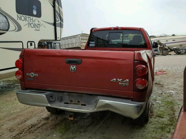 3D7KS28AX8G131803 - 2008 DODGE RAM 2500 S RED photo 4